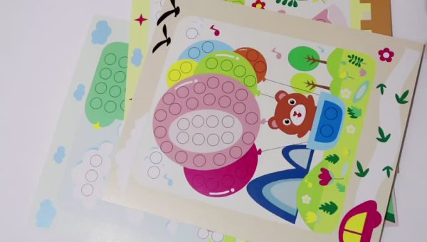 Self-adhesive candy-colored buttons for DIY children's crafts, with adhesive backing, available in stock, 100 buttons per sheet - 图片 2